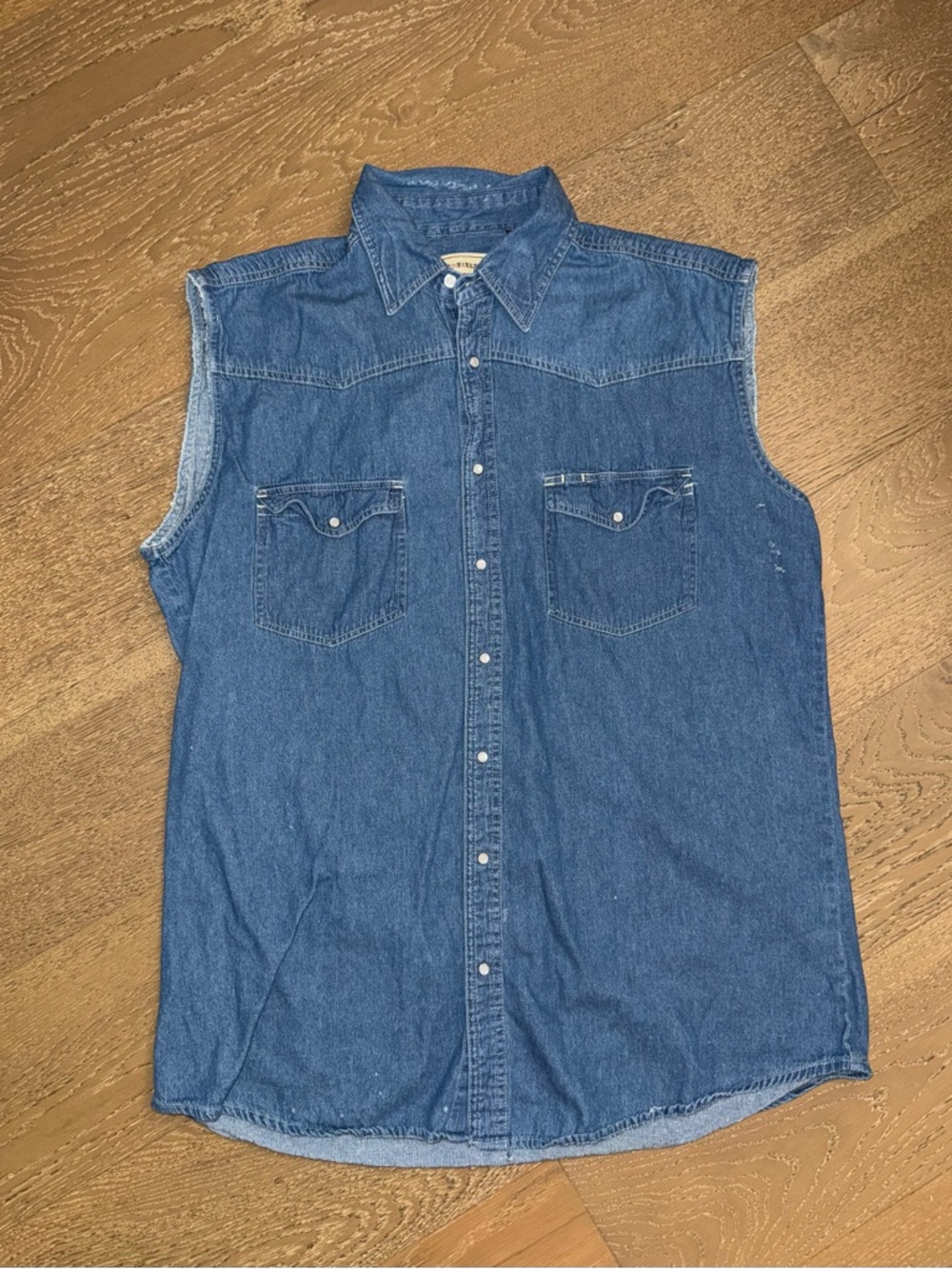 Bit &‎ Bridle Sleeveless Denim Button-Down Shirt - Blue